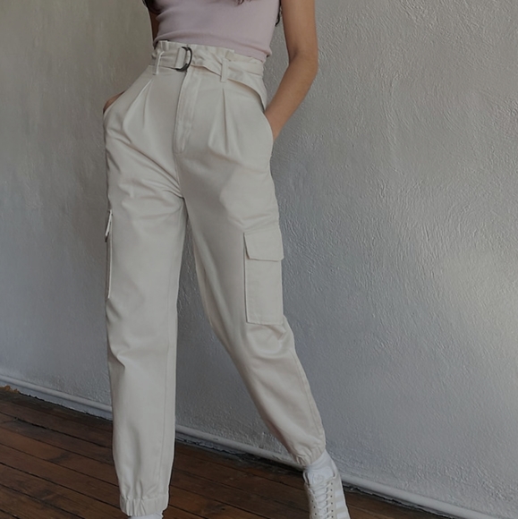 Aritzia Sunday best khaki cargo pants - Picture 2 of 2